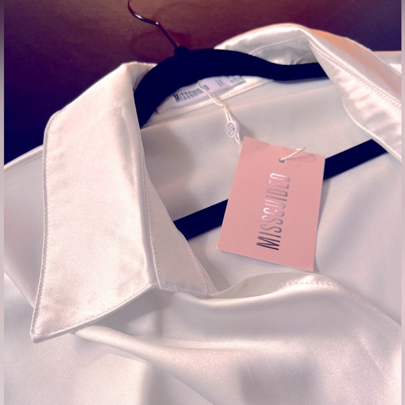 NWT White Satin Wrap Blouse - Picture 3 of 4